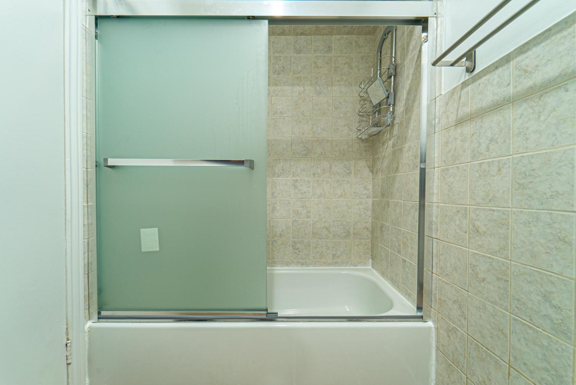 Quiet & Comfortable Double Private Room, Free Parking Toronto Exterior foto